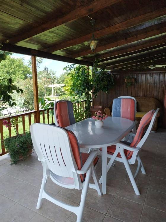 Ivonnis Garden Villa Mesimvria  Екстериор снимка